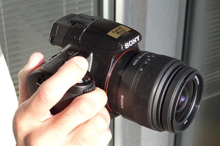 Sony SLT A37 (2).jpg